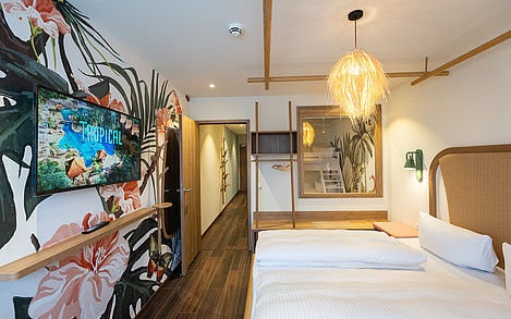 	 Ob für Familien oder Paare – die Zimmerkategorien bieten für jeden Gast den perfekten Rückzugsort ohne Verzicht auf Komfort. / Foto: Manuel Frauendorf