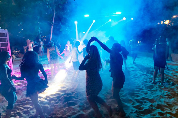 AMAZONIA Beach Party